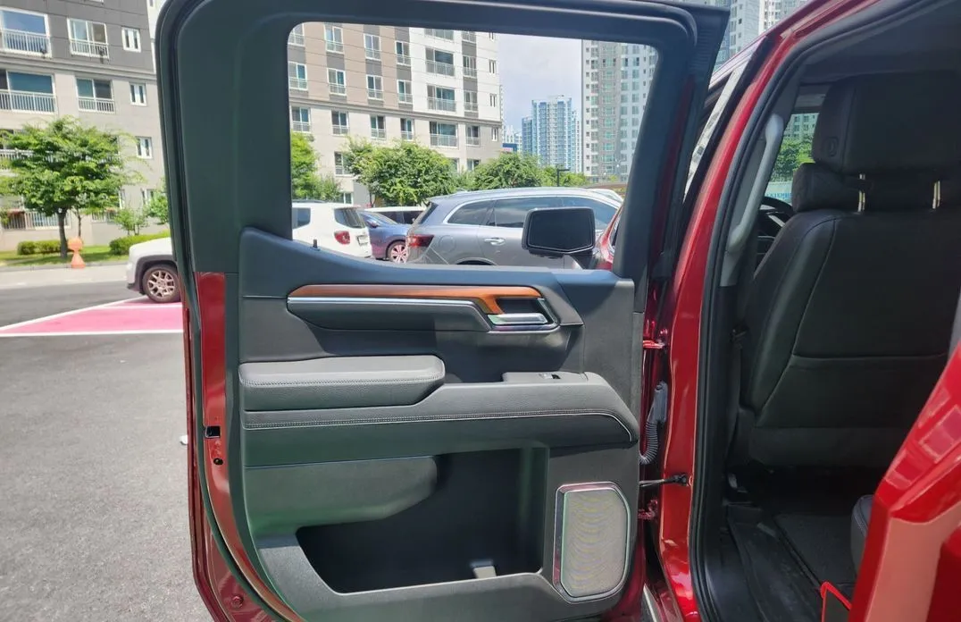 GMC Sierra — фото 7