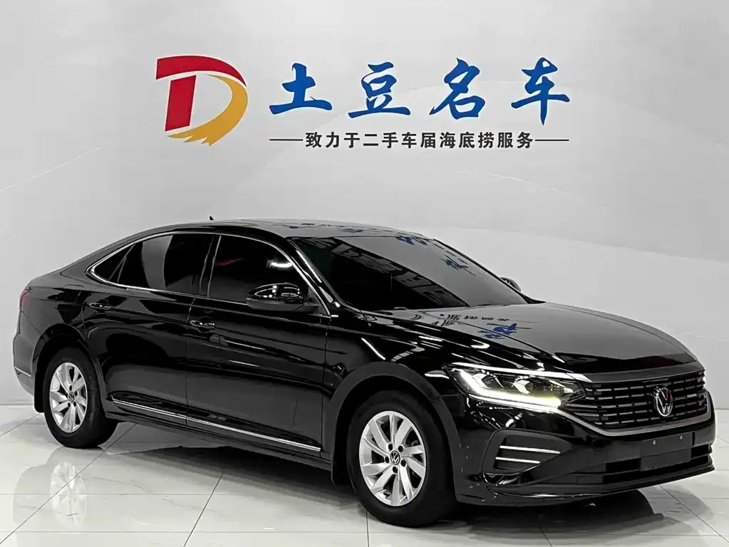 Volkswagen Passat — фото 4