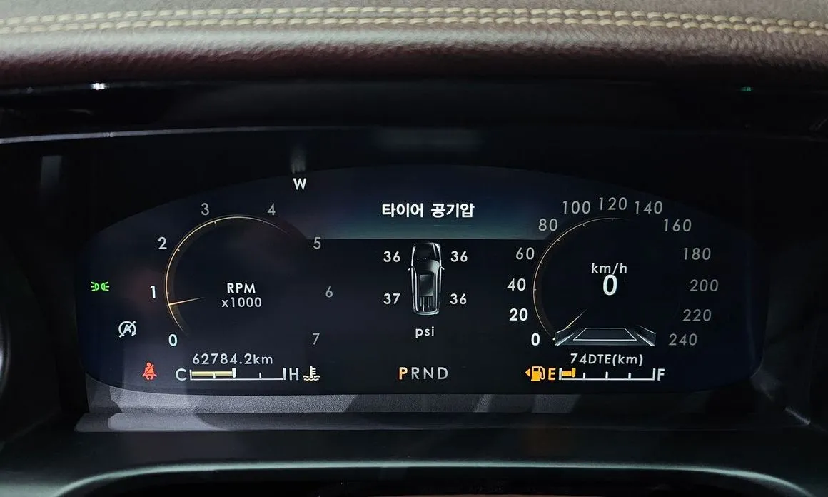 Lincoln Aviator 2021 из KR, фото 3