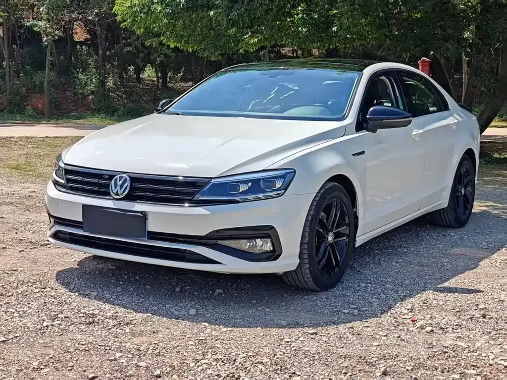 Volkswagen Lamando