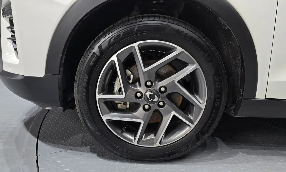 KG Mobility (Ssangyong) TIBOLI 2024 из KR, фото 8