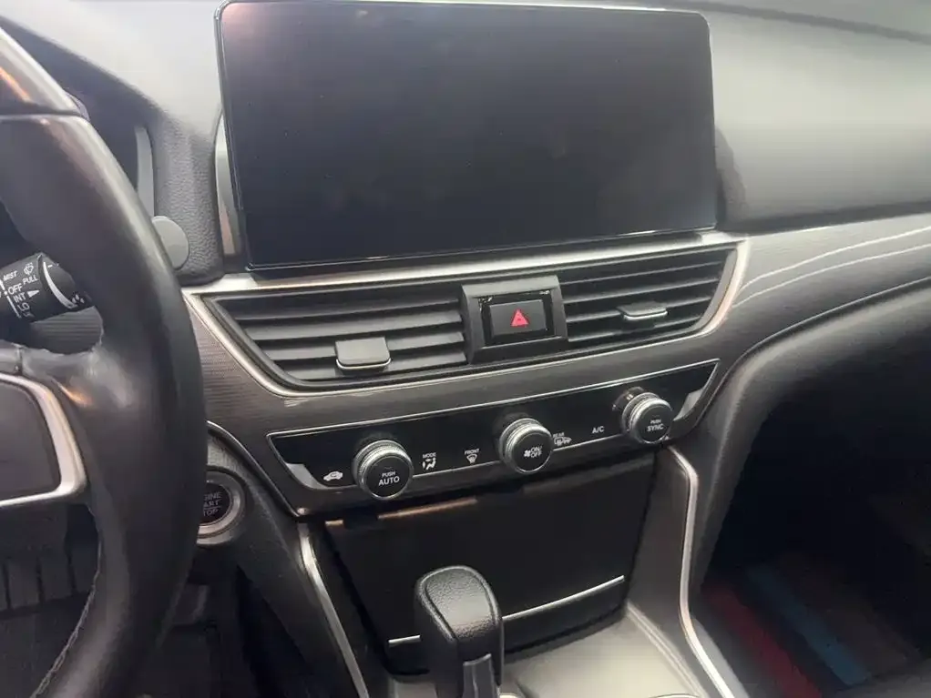Honda Accord — фото 6
