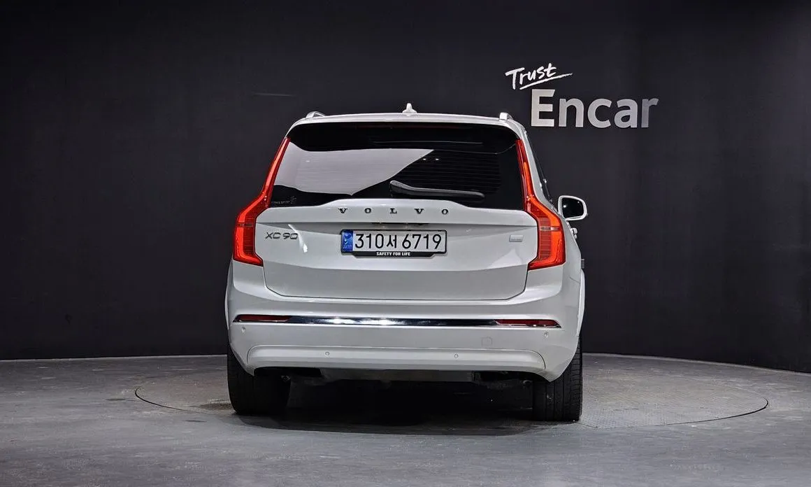 Volvo XC90 — фото 4