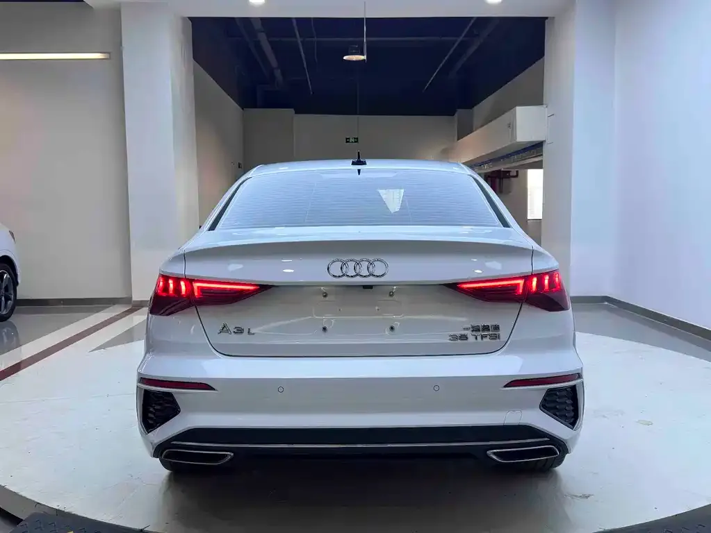 Audi A3 — фото 10