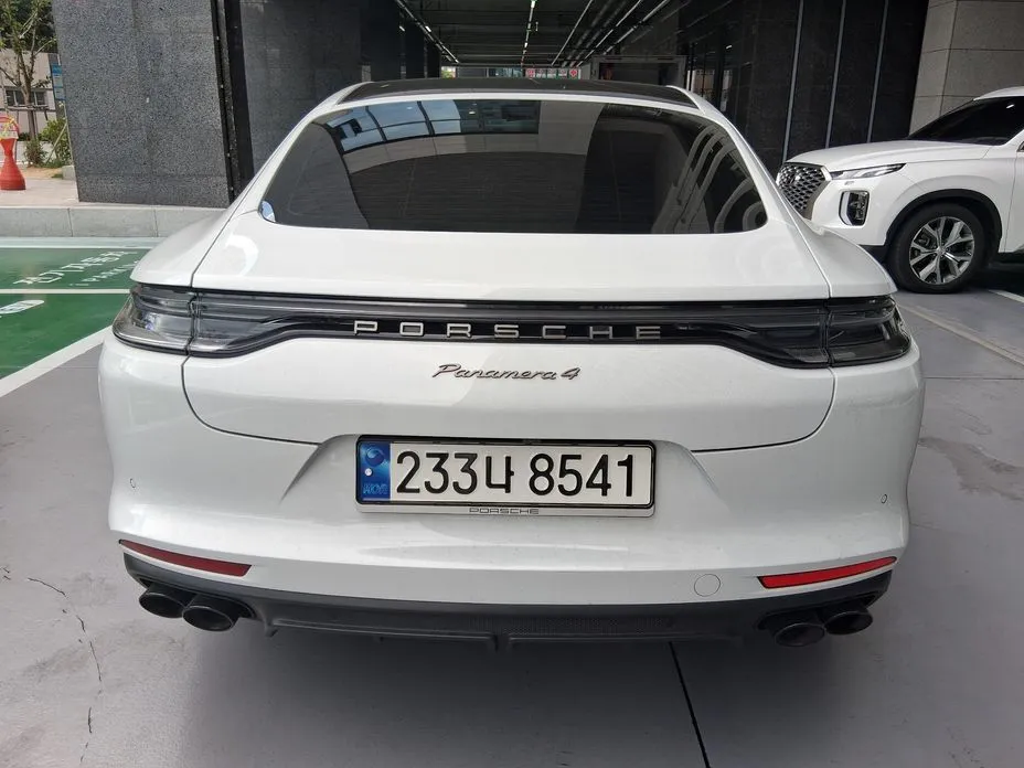 Porsche Panamera 2023 из KR, фото 10