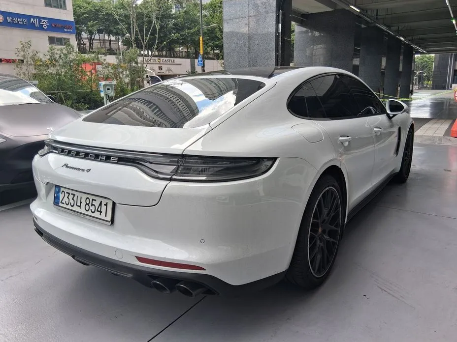 Porsche Panamera 2023 из KR, фото 7