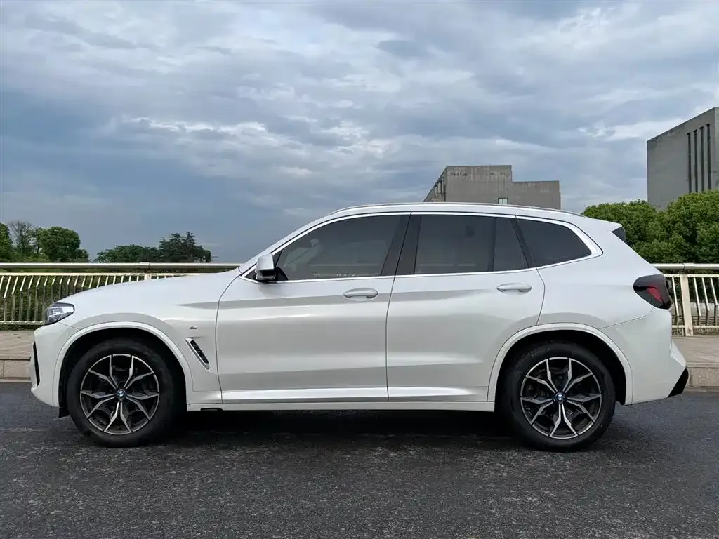 BMW X3 — фото 2