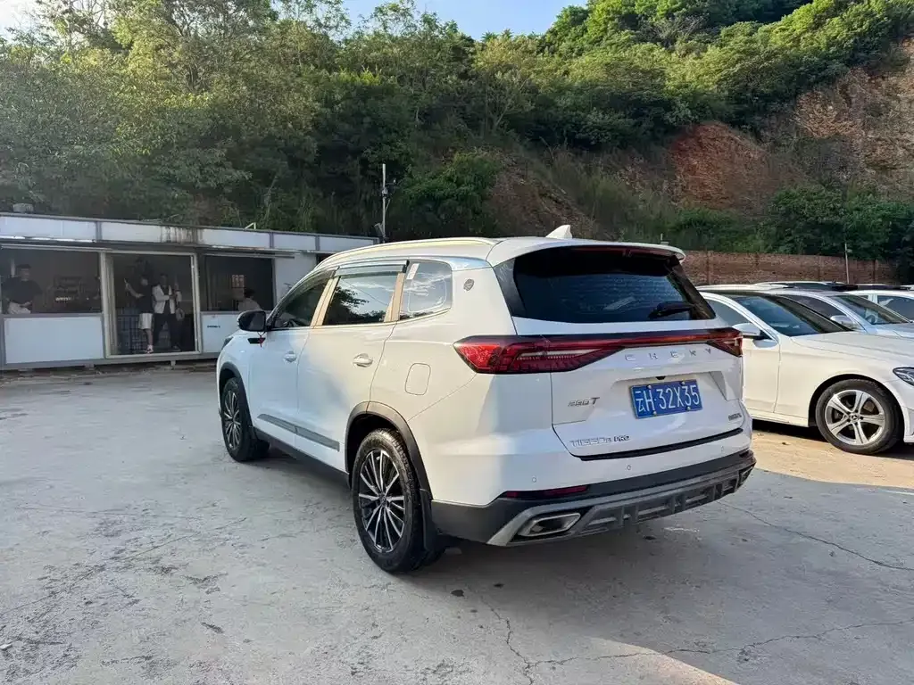 Chery Tiggo 8 PRO — фото 5