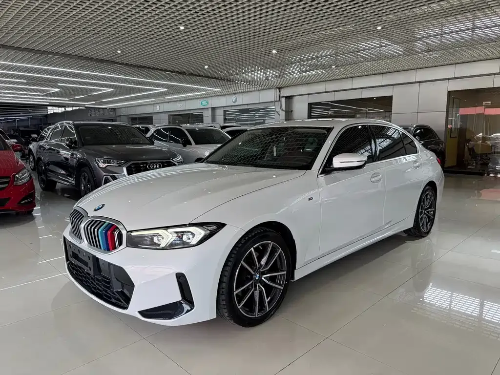BMW 3 Series — фото 1