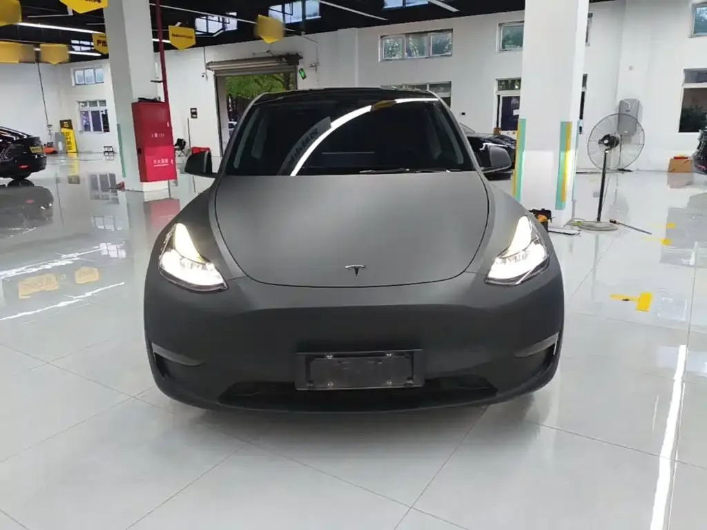 Tesla Model Y — фото 5