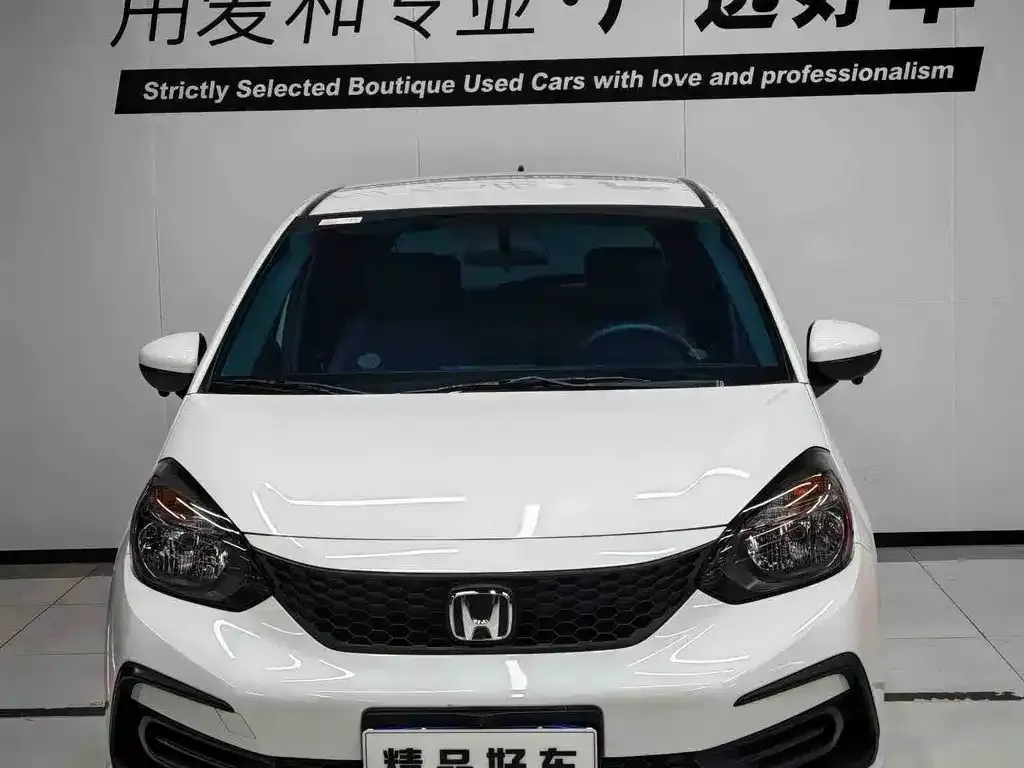 Honda Fit — фото 5