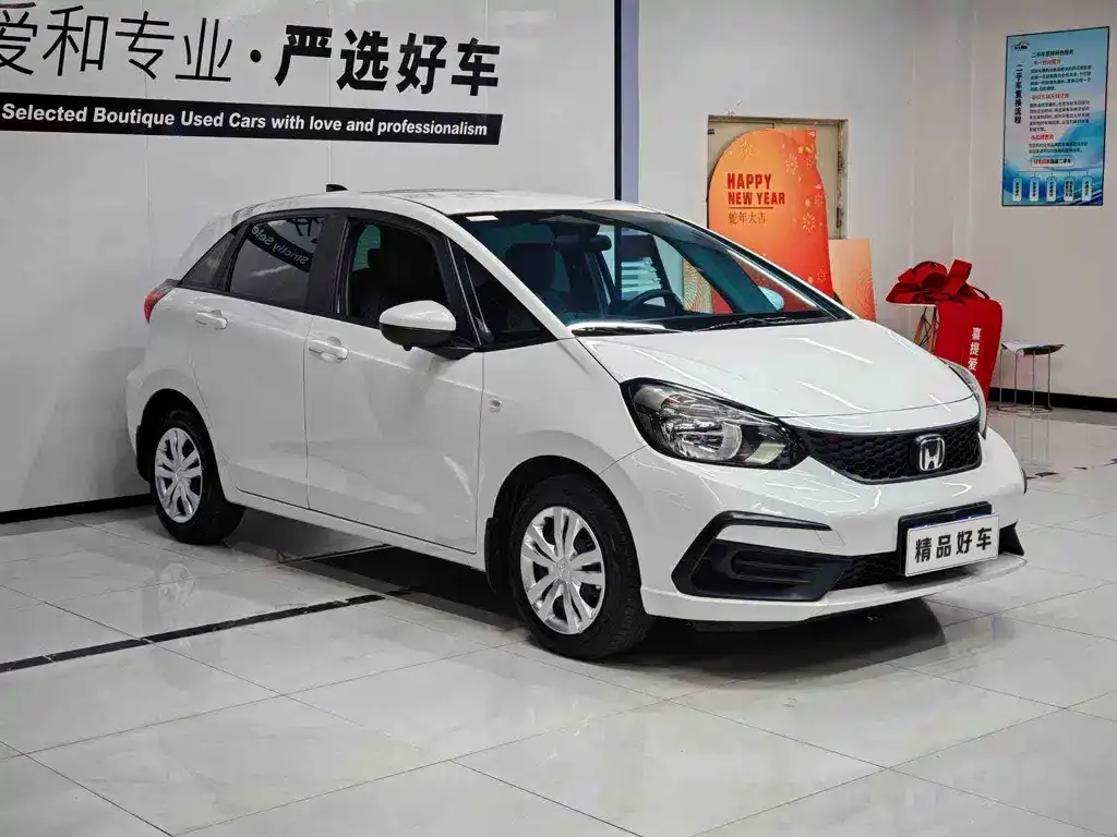 Honda Fit — фото 8