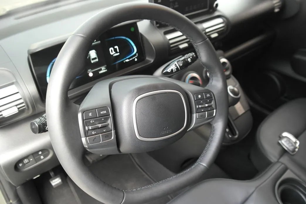 Hyundai Casper — фото 2