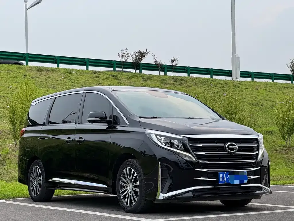 GAC Motor Trumpchi M8 — фото 8