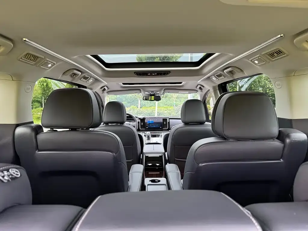 GAC Motor Trumpchi M8 — фото 7