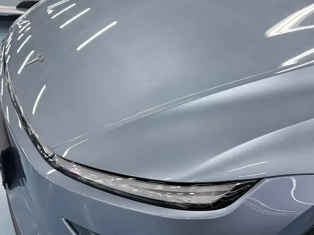 Tesla Model Y L — фото 2