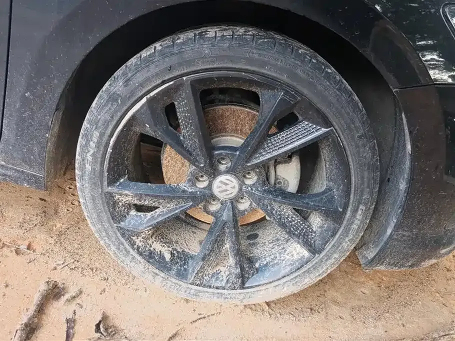 Volkswagen Passat 2021 из CN, фото 2