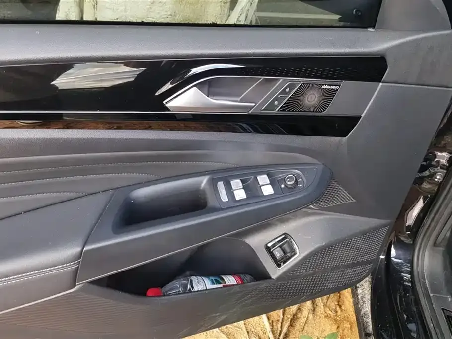 Volkswagen Passat 2021 из CN, фото 8