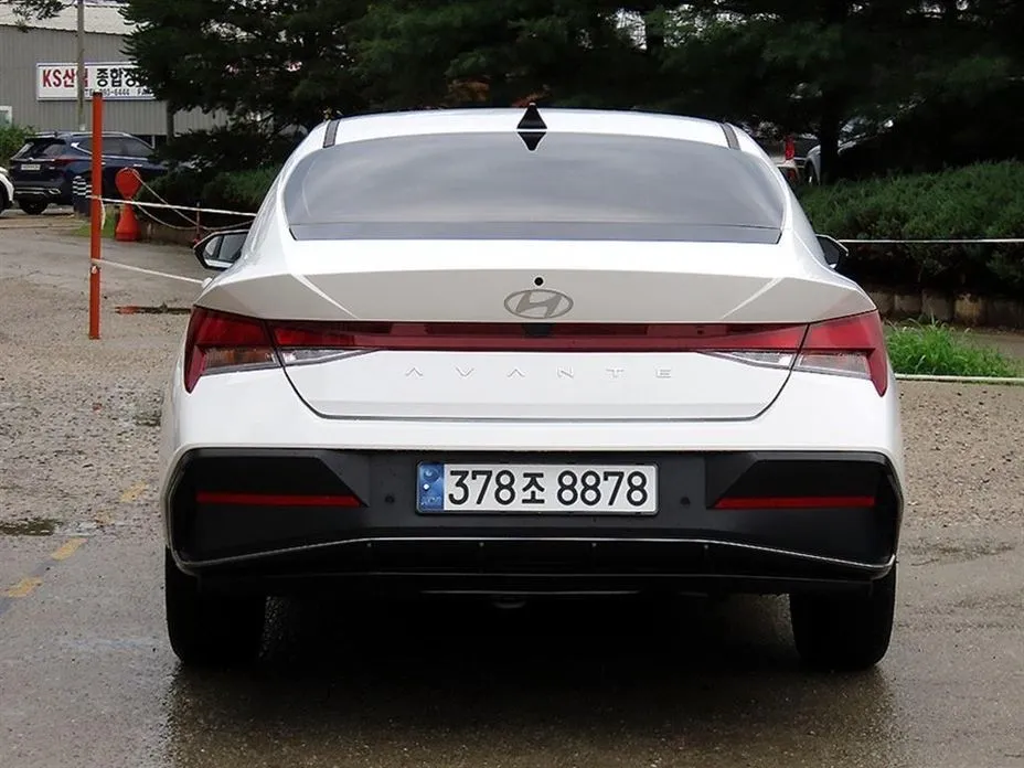 Hyundai AVANTE — фото 8