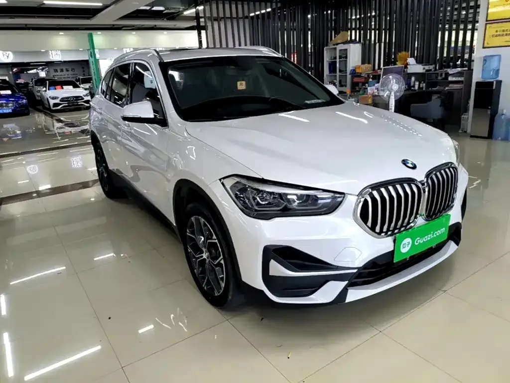 BMW X1 — фото 4