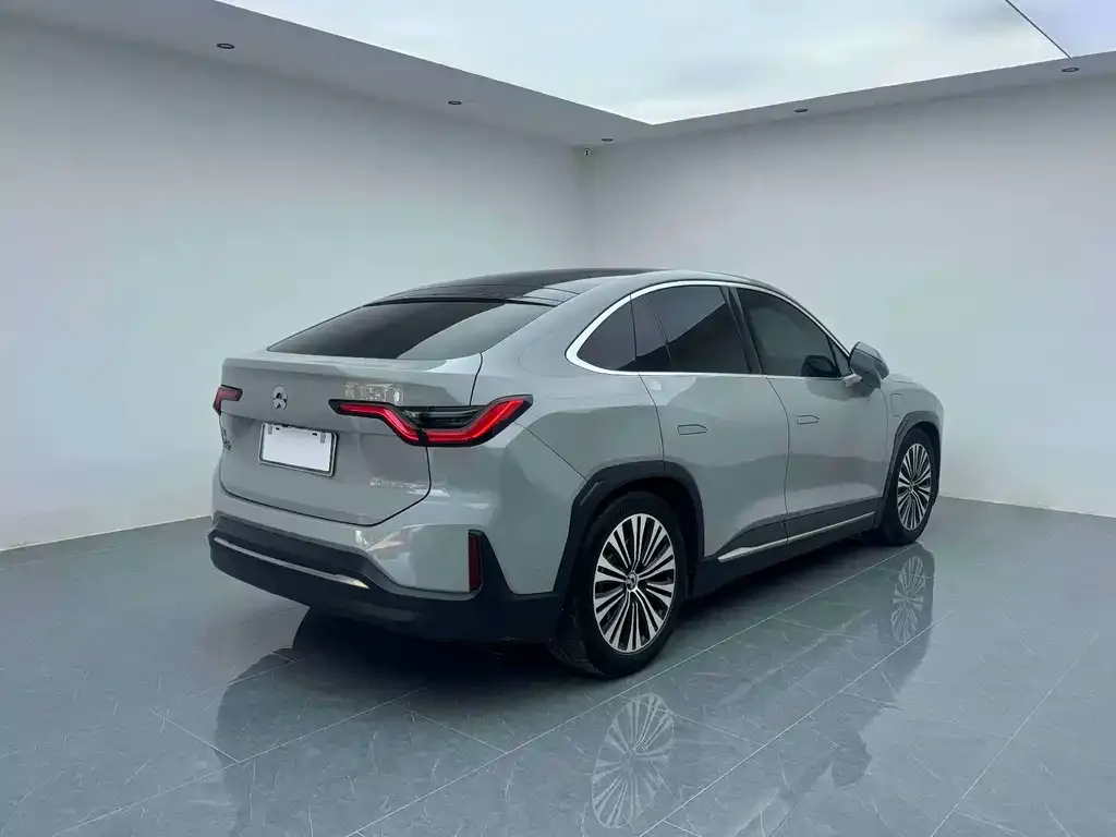 NIO EC6 — фото 10