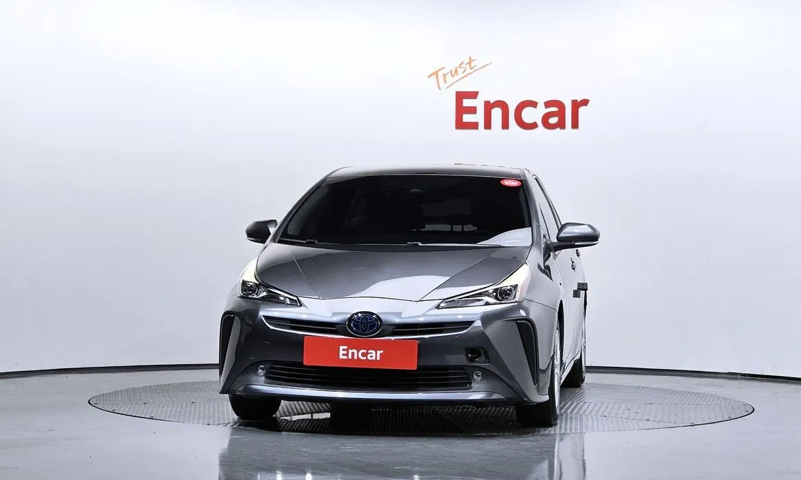 Toyota Prius — фото 8
