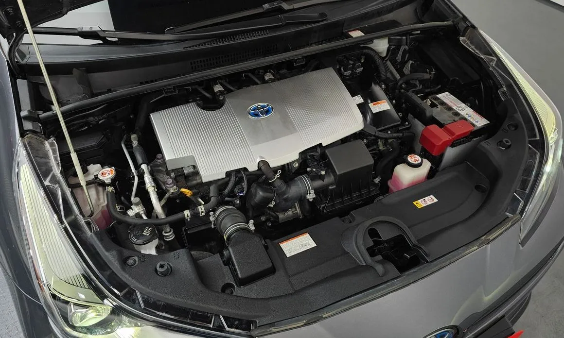 Toyota Prius — фото 3
