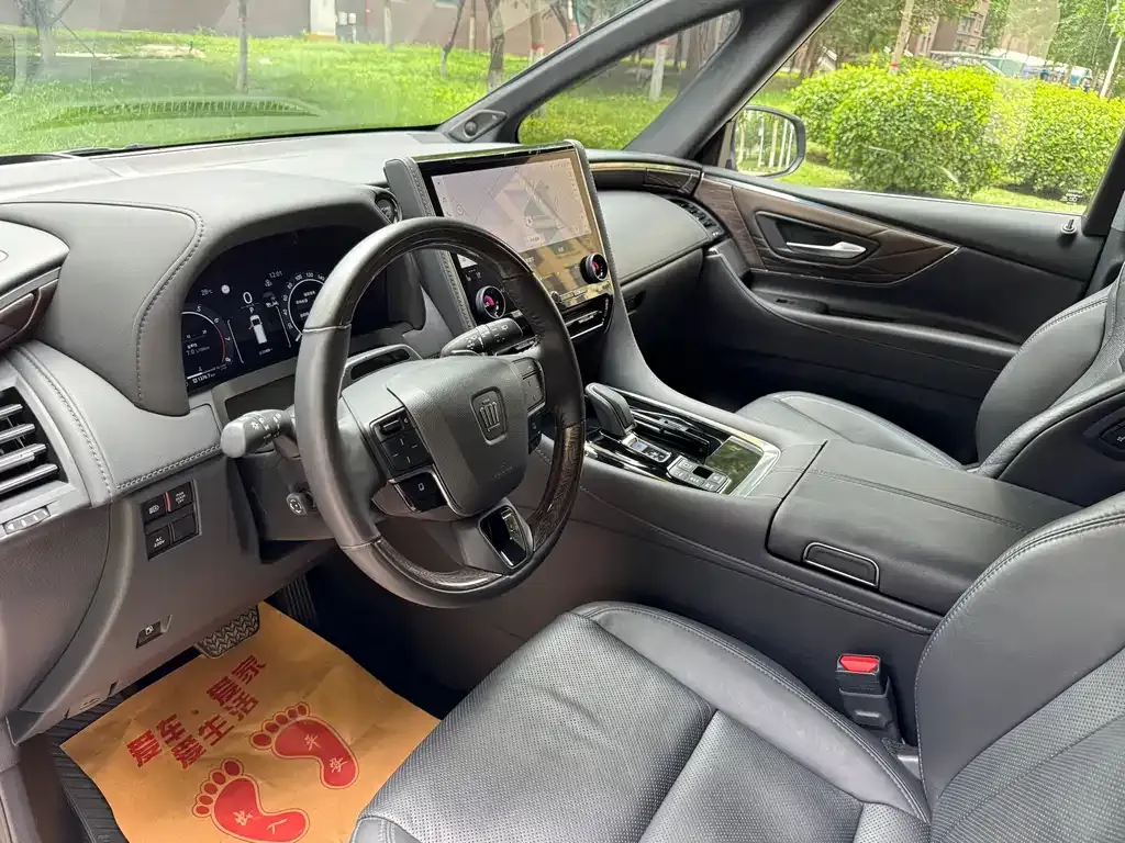 Toyota Vellfire — фото 5