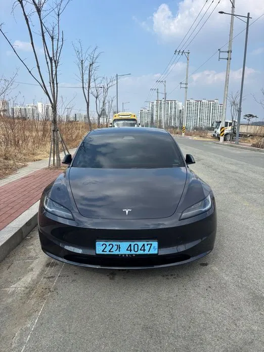 Tesla Model 3 — фото 2