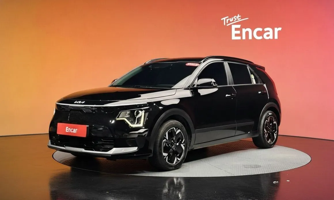 Kia Niro — фото 1