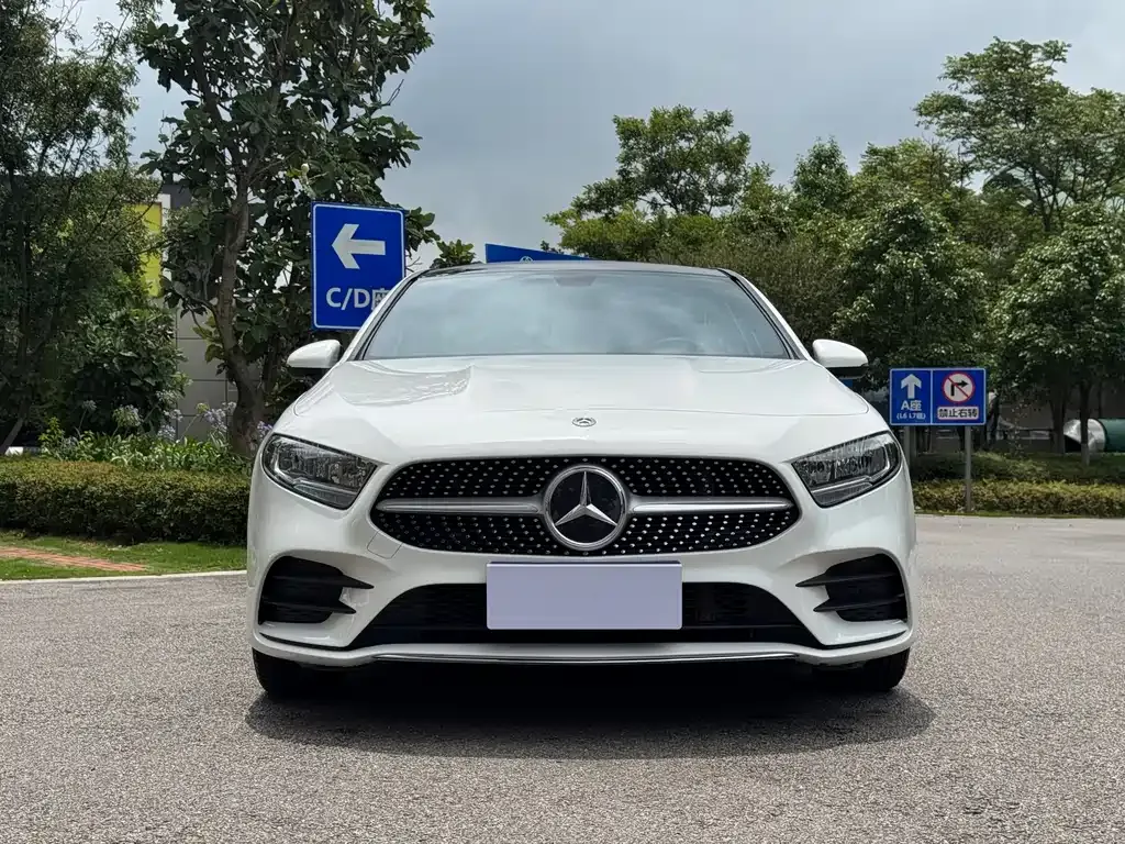Mercedes-Benz A-Class — фото 10