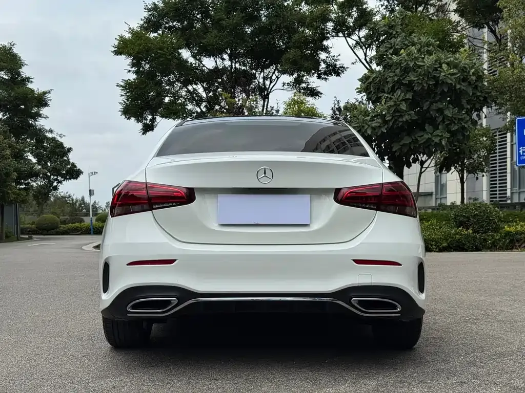 Mercedes-Benz A-Class — фото 7