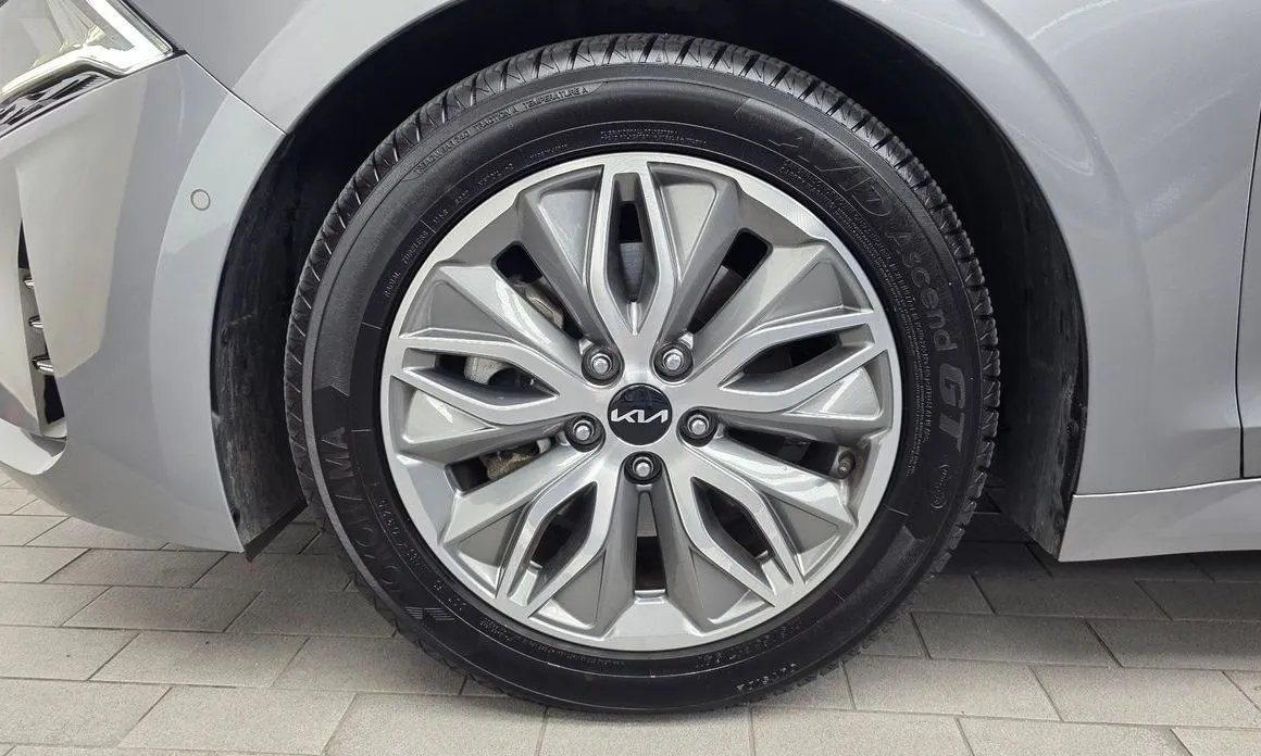 Kia K5 2023 из KR, фото 4