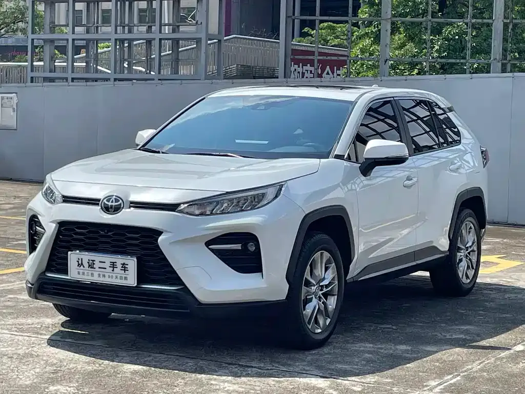 Toyota Wildlander — фото 10