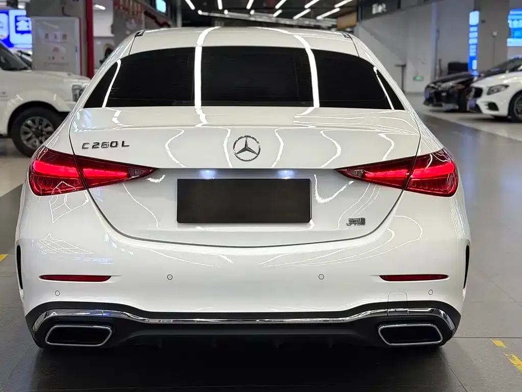 Mercedes-Benz C-Class — фото 7