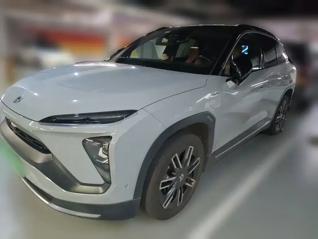 NIO ES6