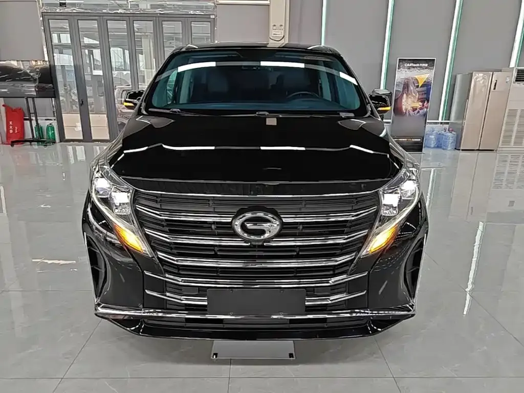GAC Motor Trumpchi M8 — фото 8