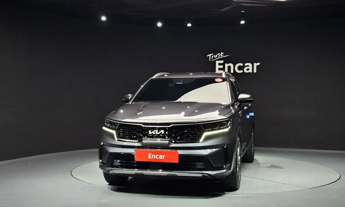 Kia Sorento — фото 7