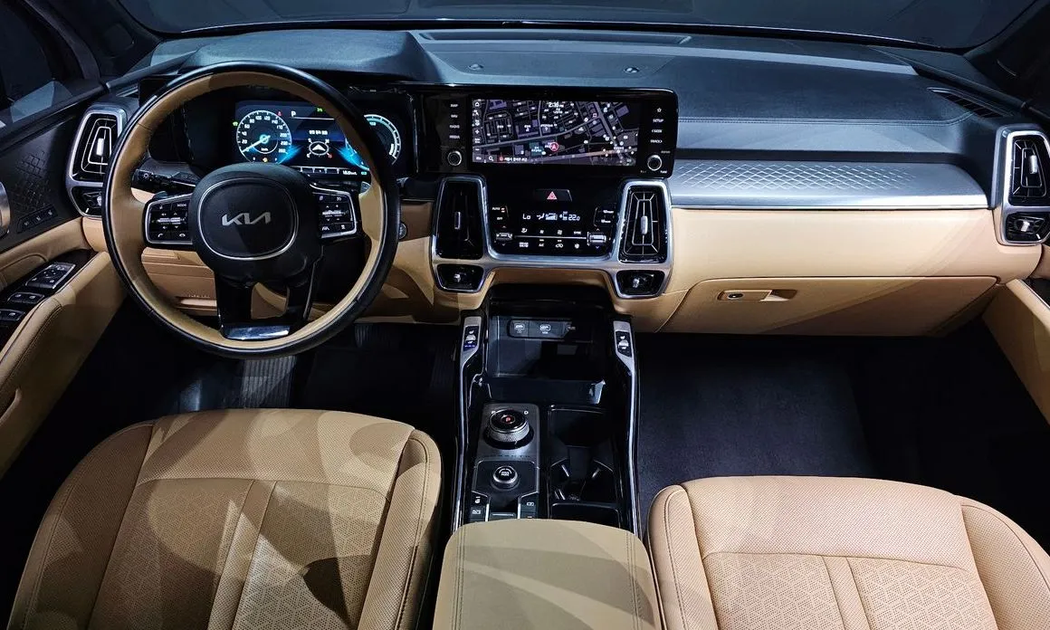 Kia Sorento — фото 8