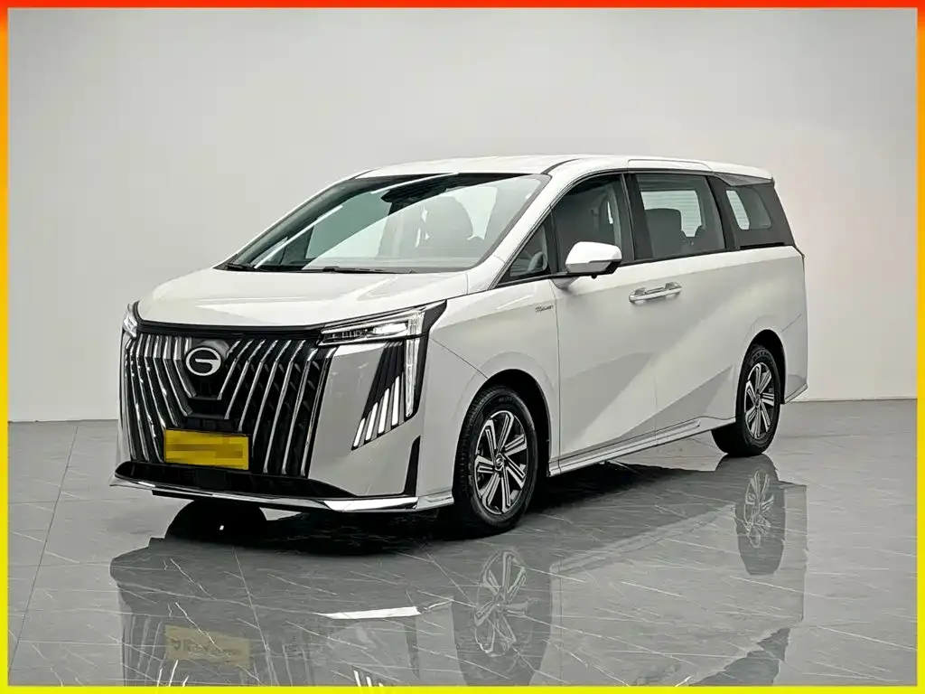 GAC Motor Trumpchi M8 — фото 1