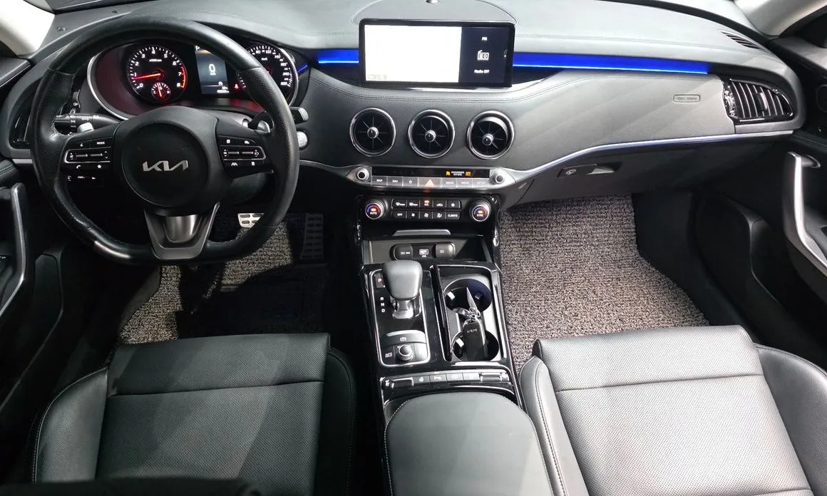 Kia Stinger 2023 из KR, фото 10