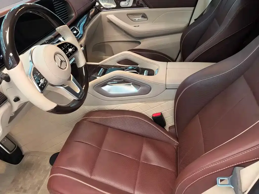 Mercedes-Benz GLS — фото 4