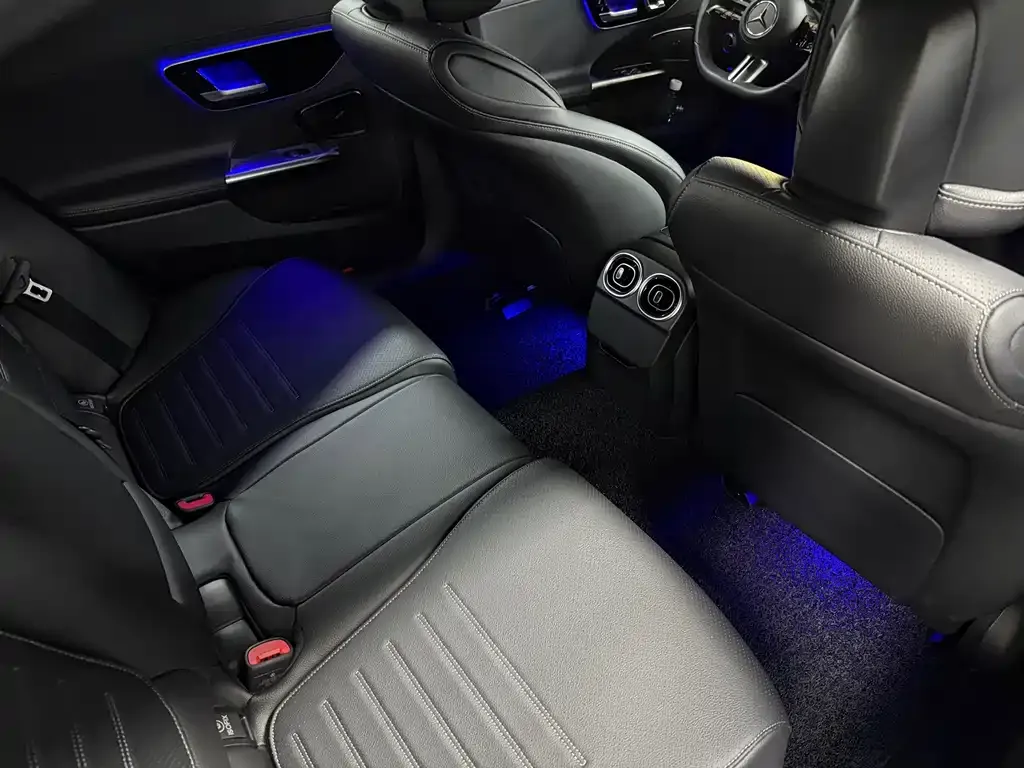 Mercedes-Benz C-Class — фото 10