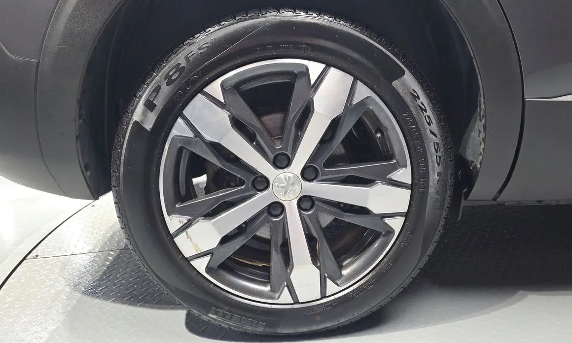Peugeot 5008 2021 из KR, фото 3