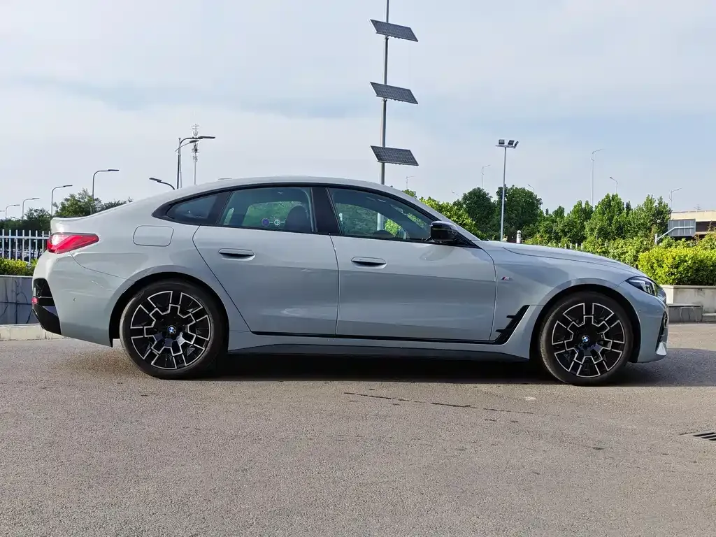 BMW 4 Series — фото 6