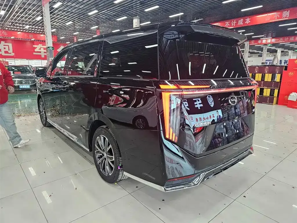 GAC Motor Trumpchi M8 — фото 2