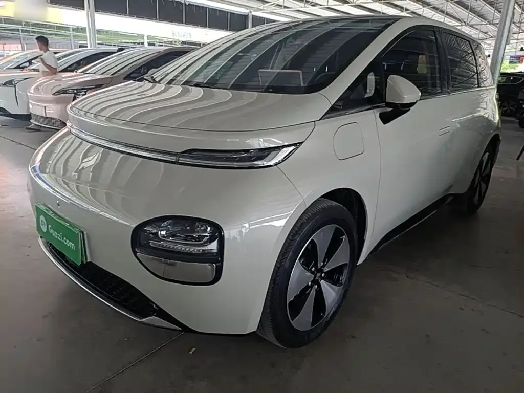 Baojun Yunduo — фото 9
