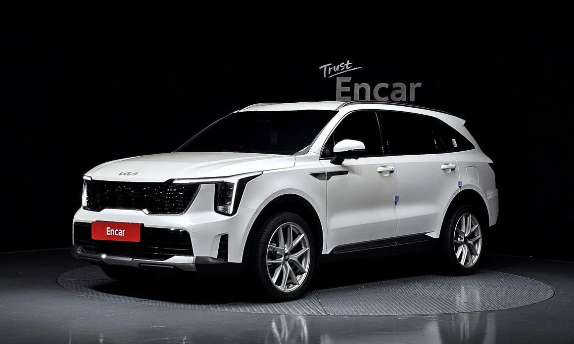 Kia Sorento — фото 1