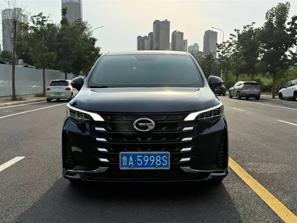 GAC Motor Trumpchi M6 — фото 9
