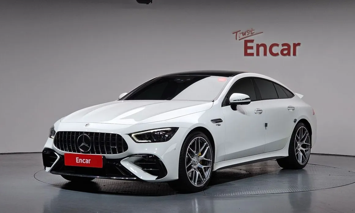 Mercedes-Benz AMG GT — фото 1